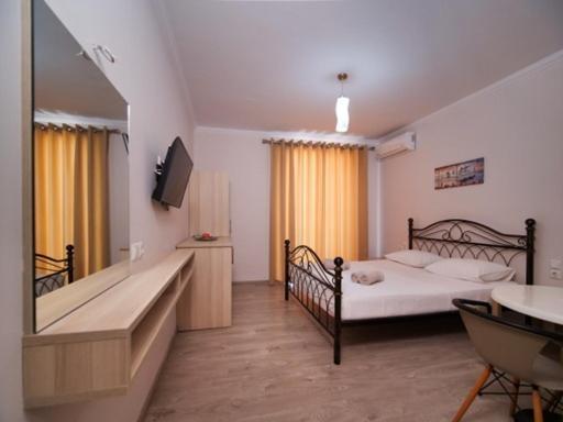 Vironas Hotel Himarë Extérieur photo