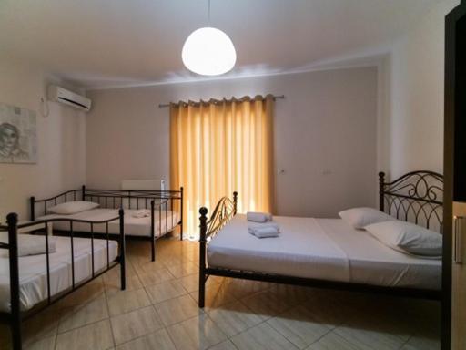 Vironas Hotel Himarë Extérieur photo