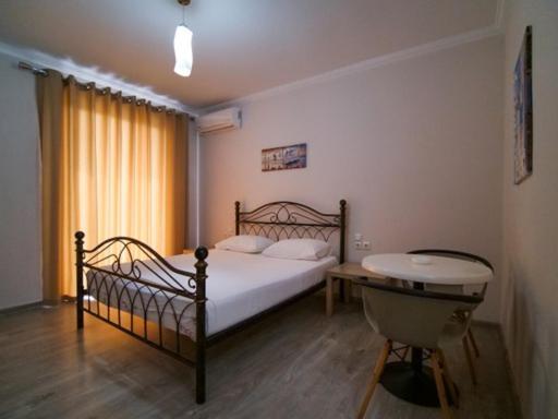 Vironas Hotel Himarë Extérieur photo